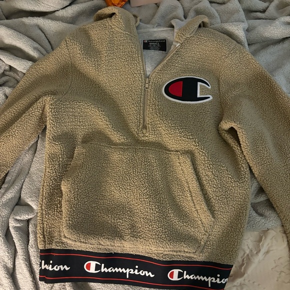 Champion sweater - Picture 1 of 2